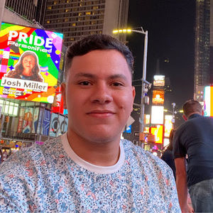 Meet your Posher, Luis fernando